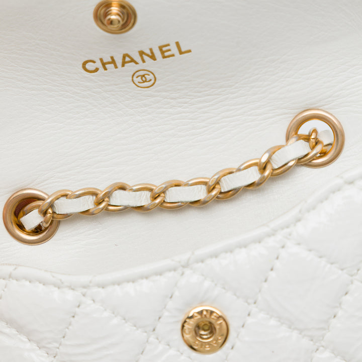 CC Matelassé brillant vieilli Waist Sac Cuir de veau Blanc