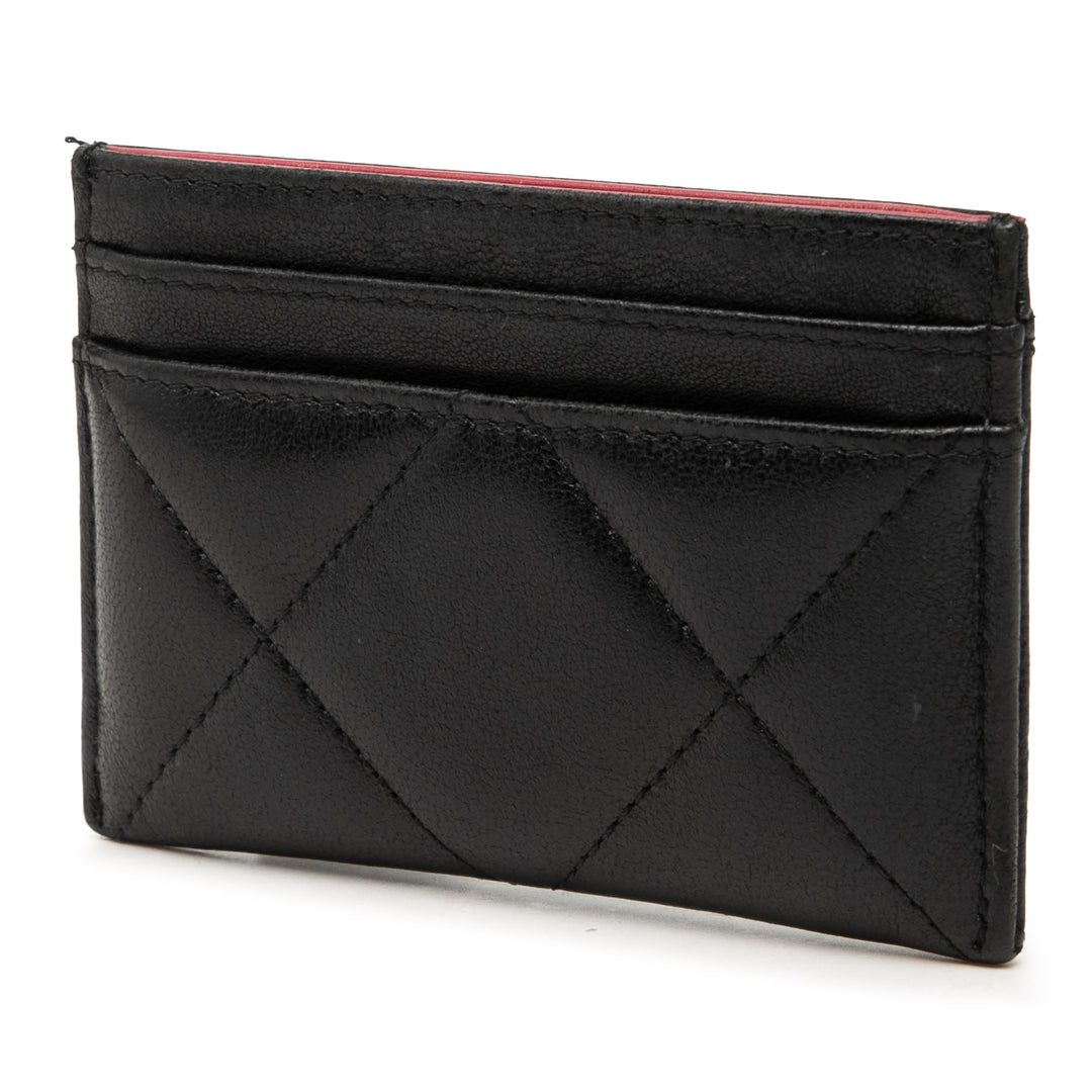 Chanel Matelassé Cuir d’agneau 19 Card Holder
