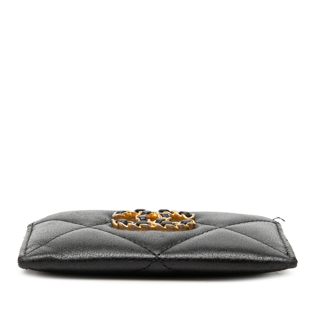Chanel Matelassé Cuir d’agneau 19 Card Holder