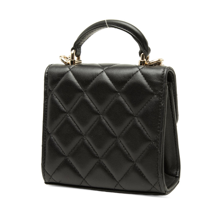 Chanel CC Matelassé à rabat Pochette avec chaîne Cuir d'agneau Noir