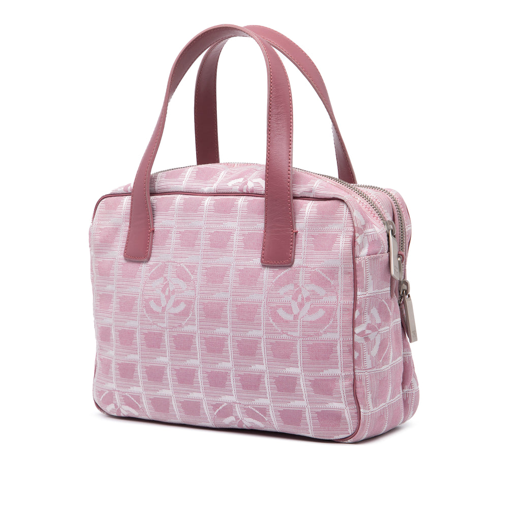 Chanel New Travel Line Nylon Sac cartable Rose – GABY PARIS Authentique