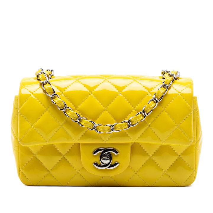 Chanel Mini Rectangular Classic Cuir verni Simple rabat
