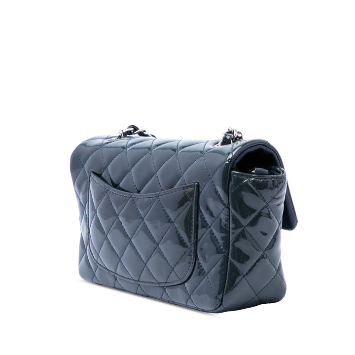 Chanel Mini Rectangular Classic Cuir verni Simple rabat