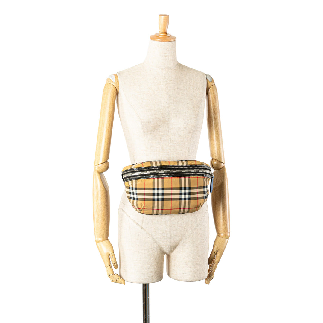 House Check Nylon Sonny Belt Bag Brown - Gaby Paris