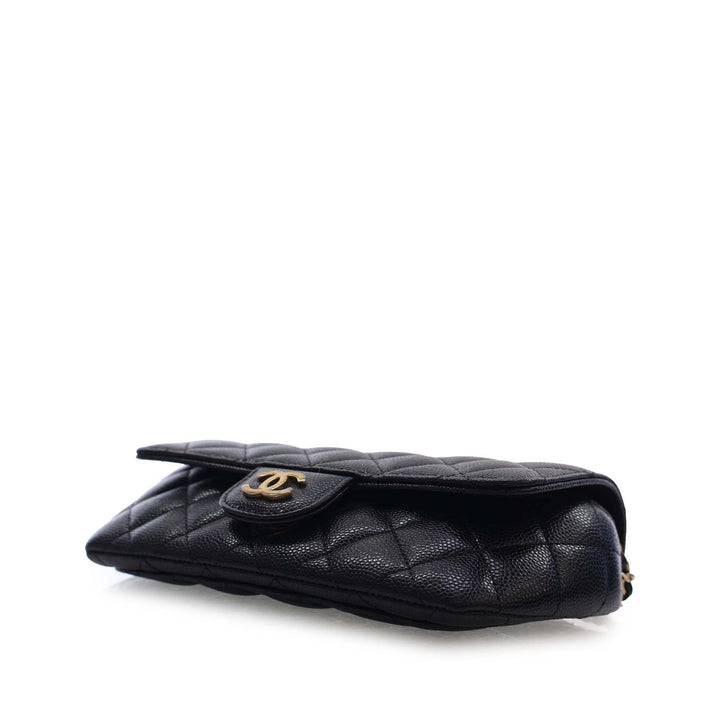 Chanel CC Matelassé Caviar Sunglasses Étui avec chaîne