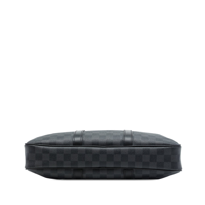 Louis Vuitton Porte Documents Voyage PM Damier Graphite Noir – vue 3 – GABY PARIS