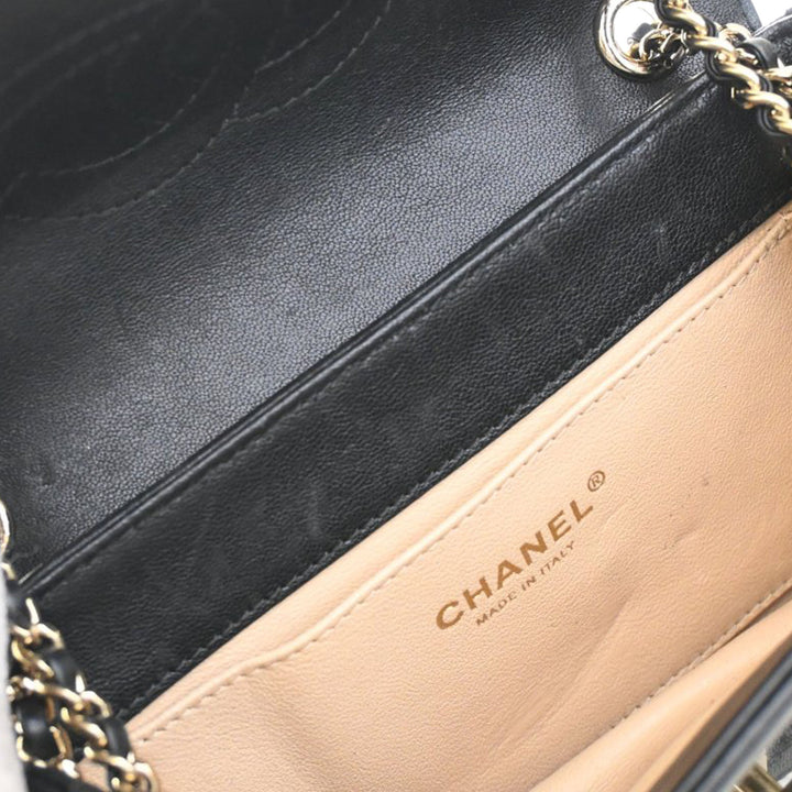 Chanel Small Chevron Sheepskin Subtle à rabat