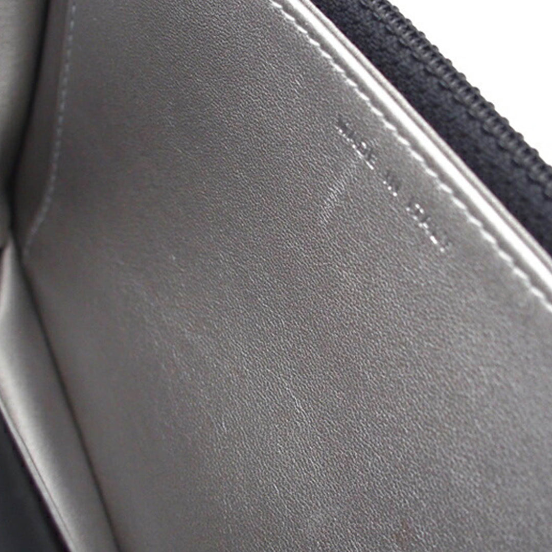 CC embossé Camellia Wallet on Chain Cuir d'agneau Noir