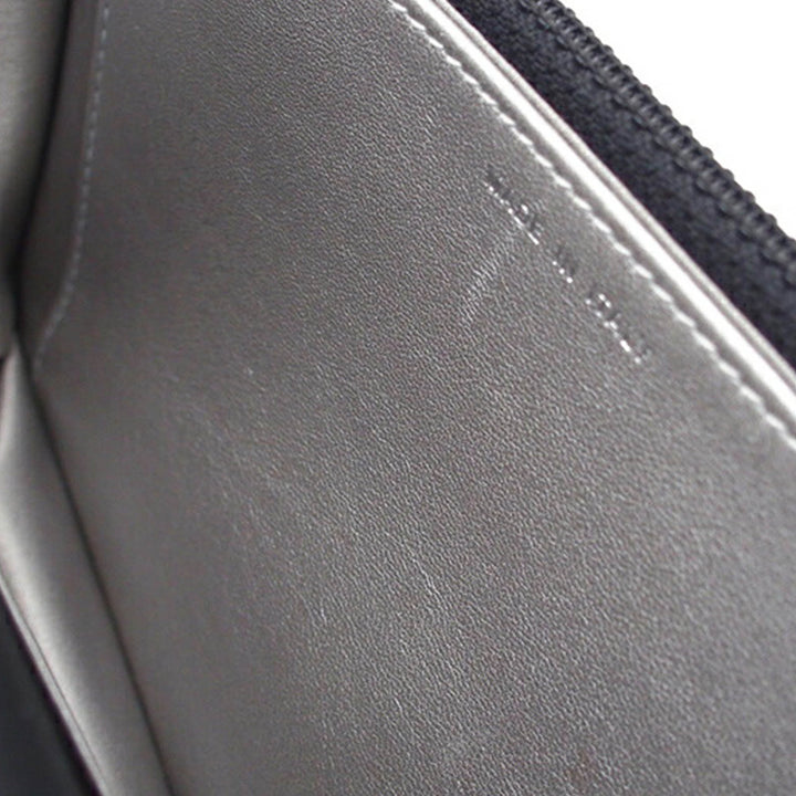 CC embossé Camellia Wallet on Chain Cuir d'agneau Noir