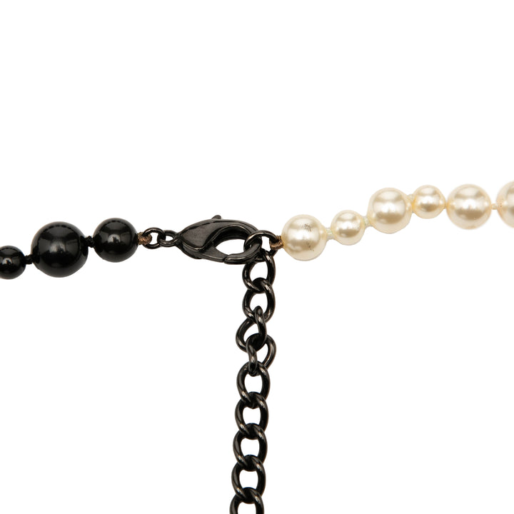 Chanel CC Perles fantaisie et Bead Collier