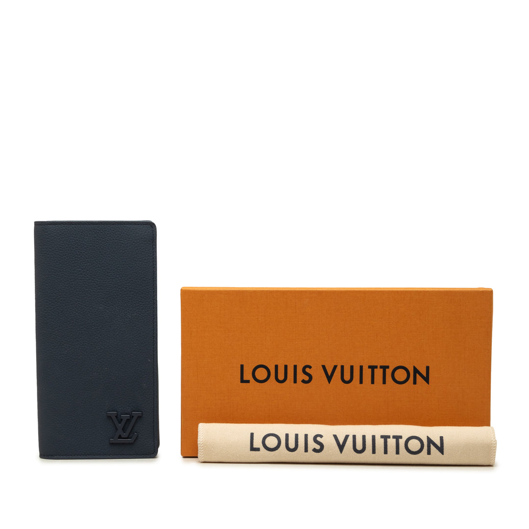 Louis Vuitton Aerogram Brazza Portefeuille Bleu – vue 8 – GABY PARIS