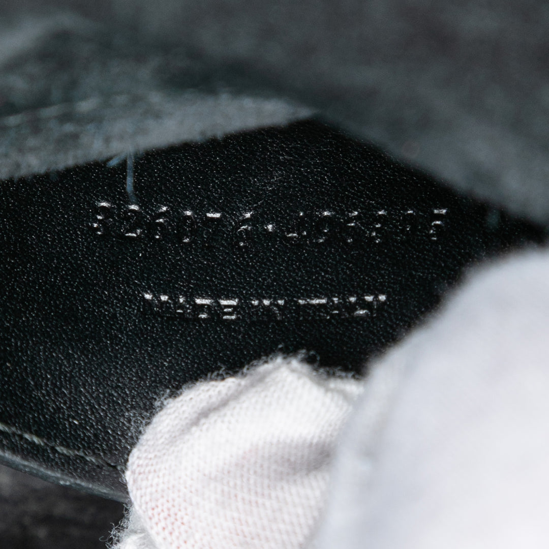 Saint Laurent Small Smooth Cuir de veau Monogram Kate Pompon Sac porté croisé