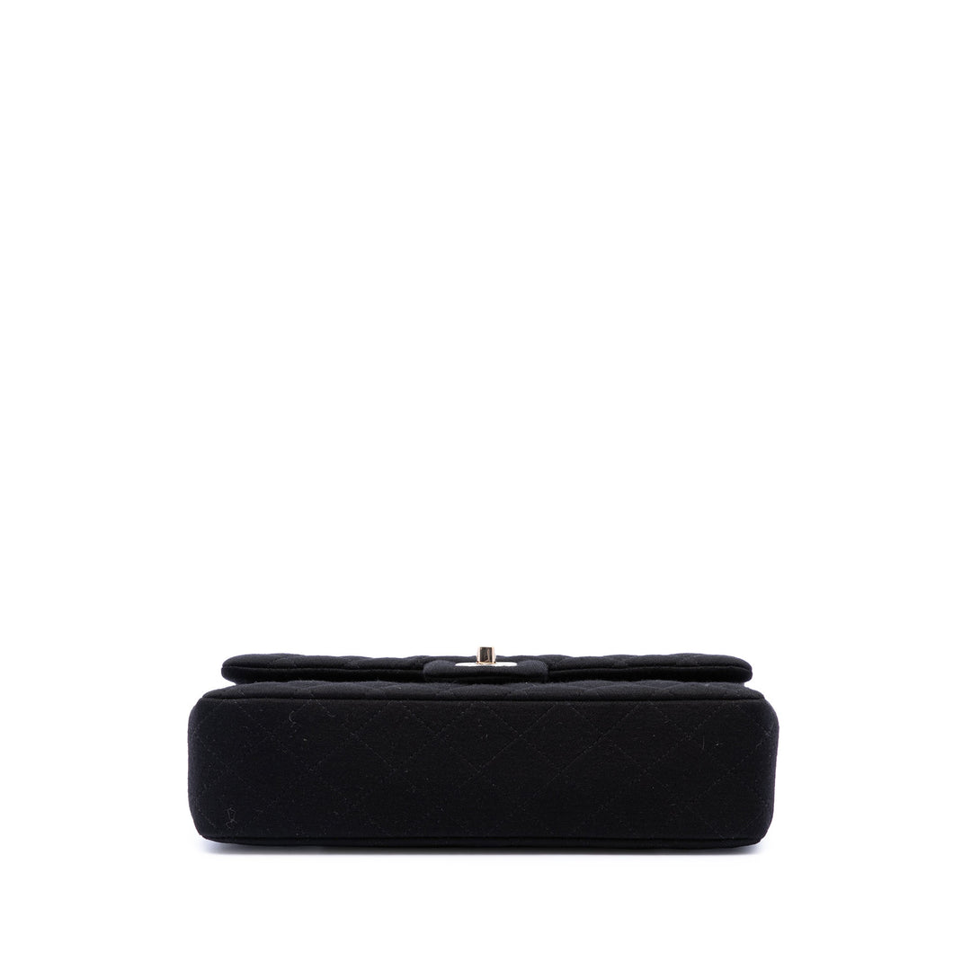 Chanel Sac porté épaule Classic Jersey Double rabat Moyen Noir – vue 3 – GABY PARIS