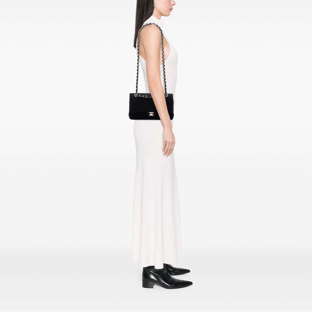 Chanel Sac porté épaule Classic Jersey Double rabat Moyen Noir – vue 6 – GABY PARIS