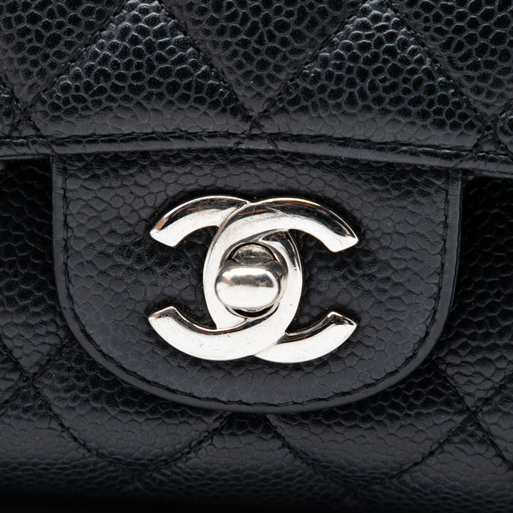 Chanel Medium Classic Caviar Double rabat