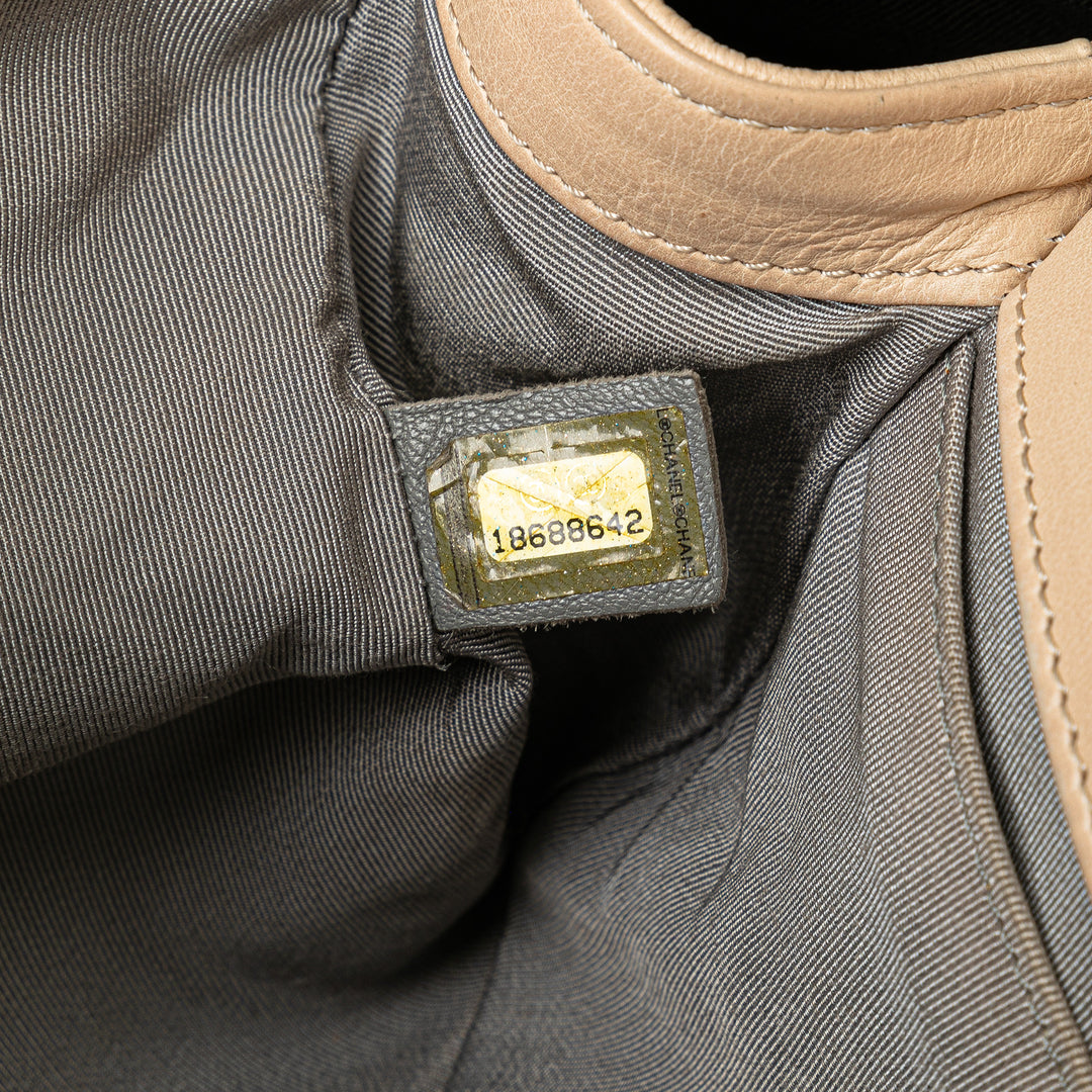 Chanel Old Medium vieilli Cuir de veau Double Stitch Boy à rabat