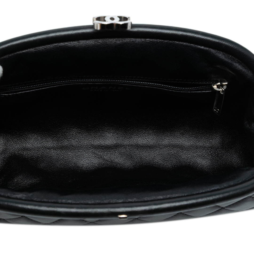 Chanel Quilted Cuir d’agneau Frame Pochette Noir – GABY PARIS Authentique
