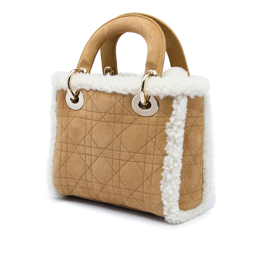Dior Sac à main Lady Dior Cannage with Shearling Trim Mini Marron – vue 2 – GABY PARIS