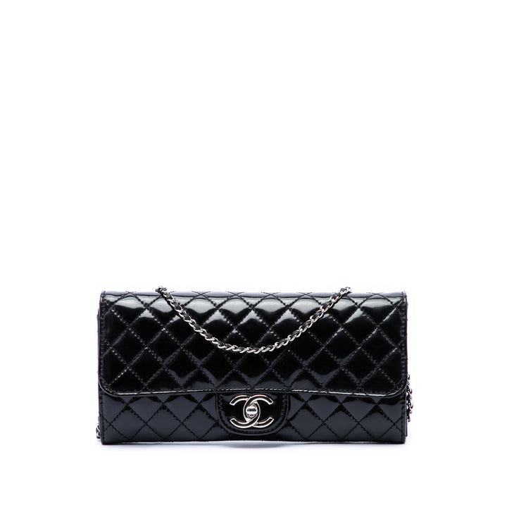 Chanel CC Matelassé Cuir verni East West Wallet on Chain