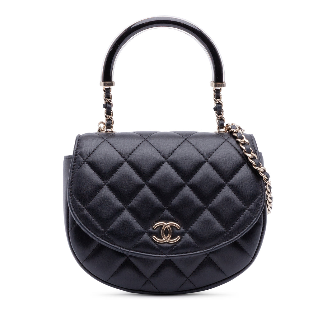 Chanel CC Matelassé Cuir d’agneau Half Moon anse supérieure à rabat