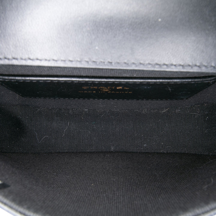 Chanel CC Matelassé Cuir d’agneau Half Moon anse supérieure à rabat