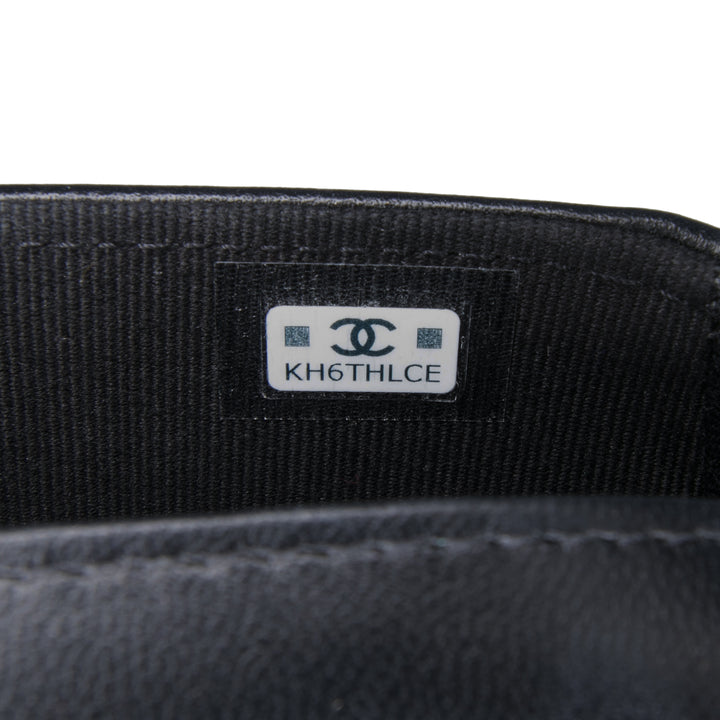 Chanel CC Matelassé Cuir d’agneau Half Moon anse supérieure à rabat