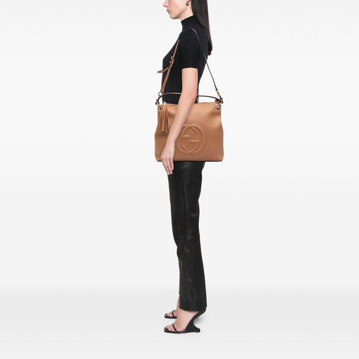 Pebbled Soho Hobo Grand Cuir de veau Beige