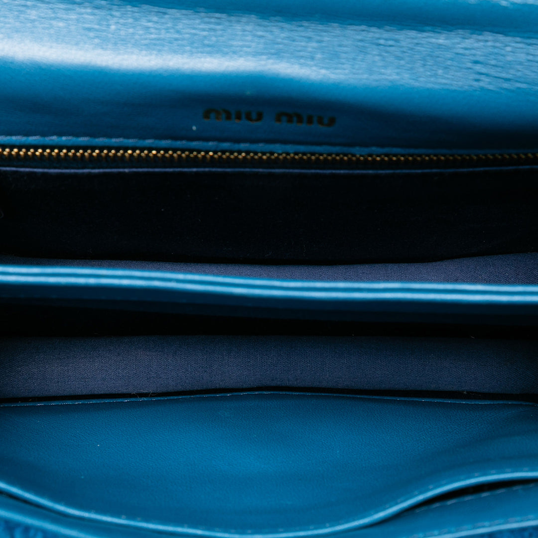 Miu Miu Velluto Matelasse Confidential Chain Sac porté croisé Bleu