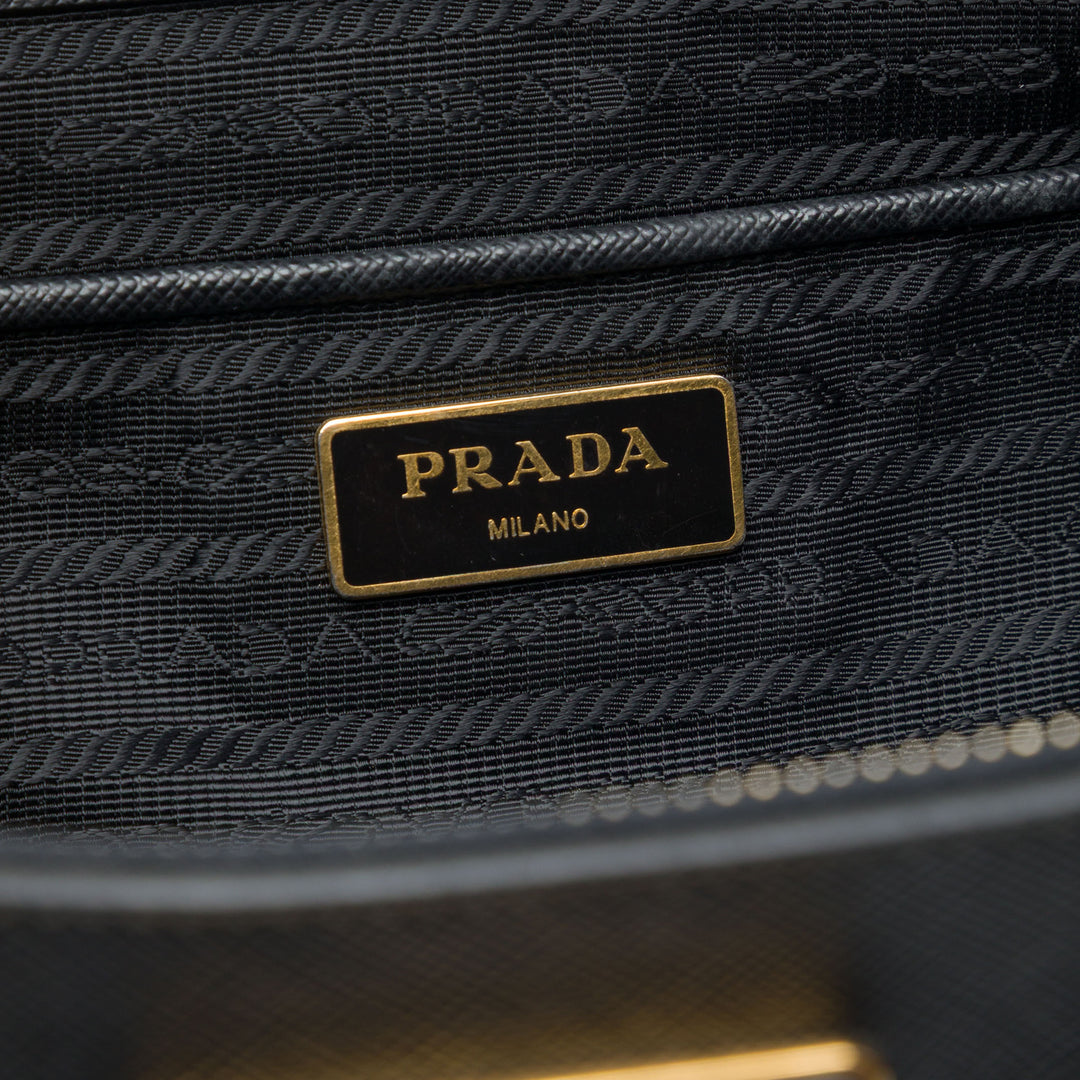 Prada Sac à main Lux Galleria Double Zippé Saffiano Grand Noir – vue 5 – GABY PARIS