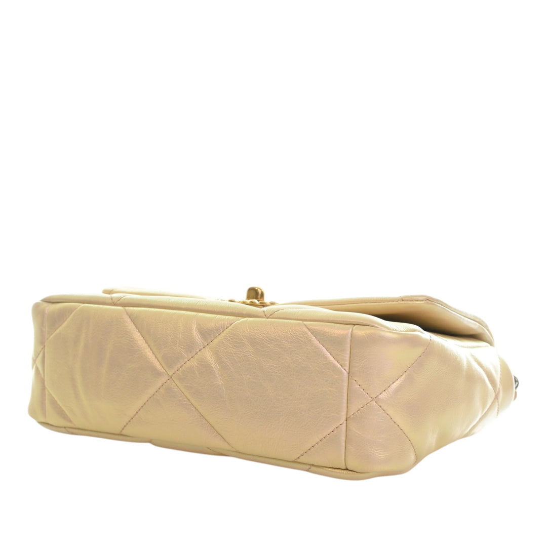 Irisé 19 à rabat Moyen Cuir d'agneau Beige
