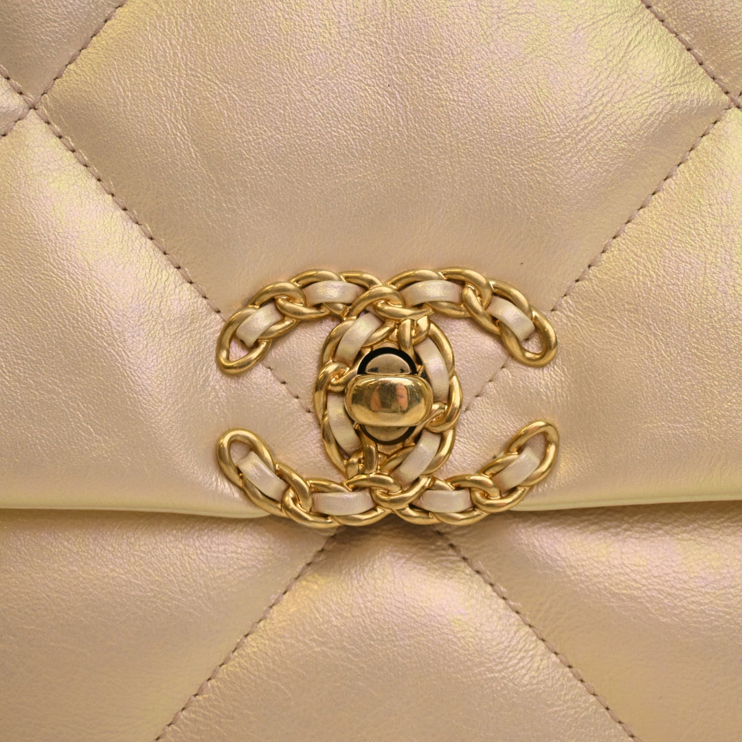 Irisé 19 à rabat Moyen Cuir d'agneau Beige