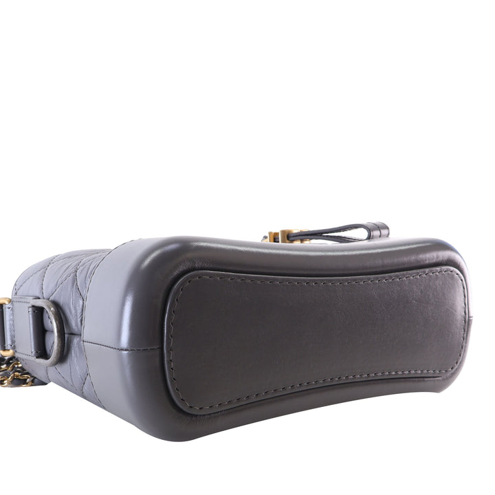 Matelassé vieilli Gabrielle Hobo Petit Cuir de veau Gris