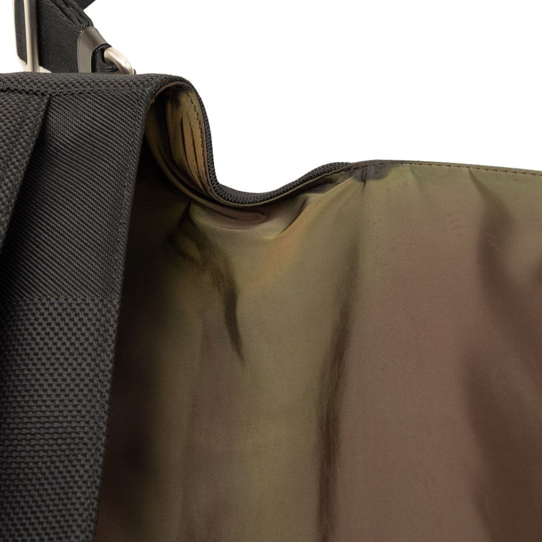 Louis Vuitton Sac bandoulière Damier Geant Messenger Noir – vue 7 – GABY PARIS