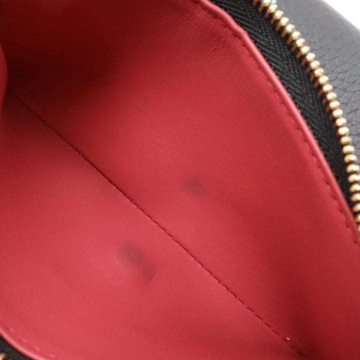 Louis Vuitton Taurillon Capucines Compact Portefeuille