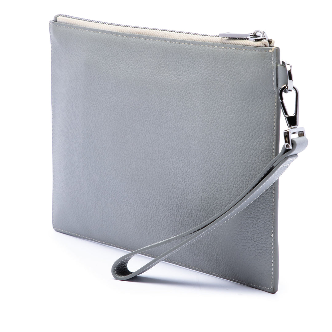 grainé 1947 Signature A5 Pochette Cuir de veau grainé Gris