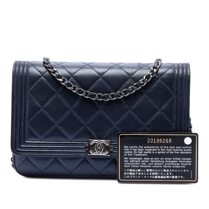 Chanel Matelassé Cuir d’agneau Boy Wallet on Chain