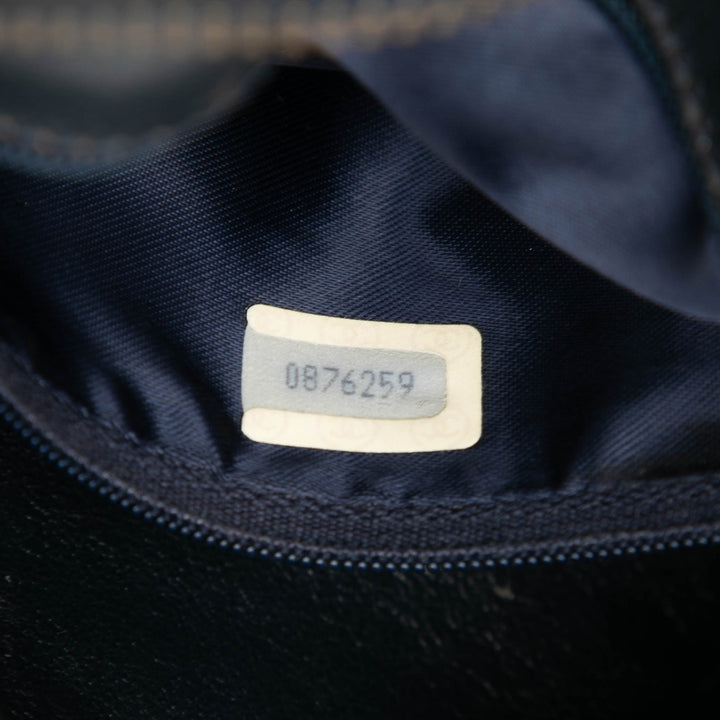 Chanel CC Matelassé Cuir d’agneau Pompon Sac caméra