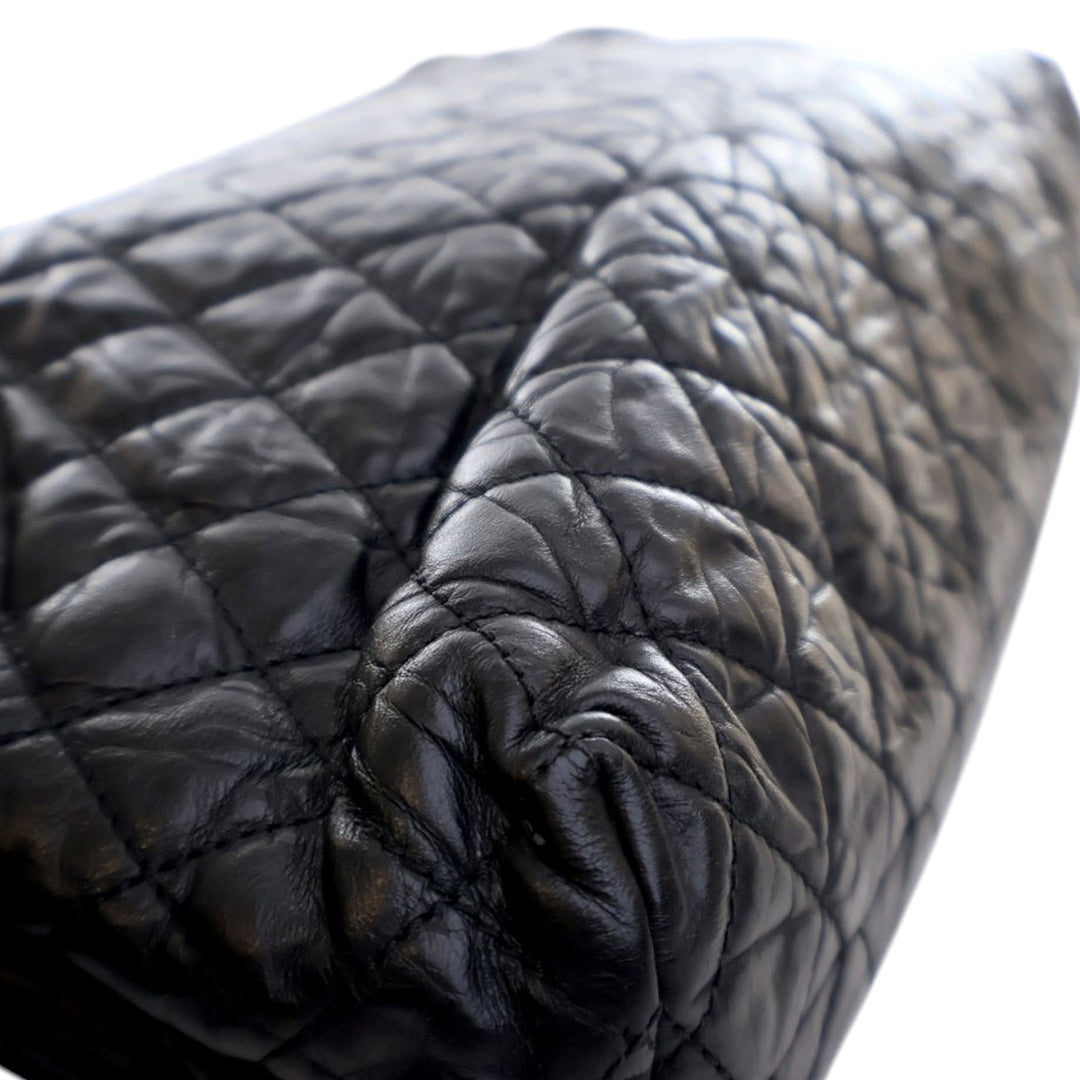 Chanel Matelassé vieilli Cuir de veau CC Foldover à rabat