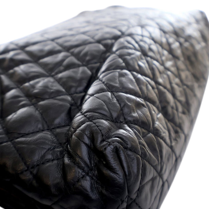 Chanel Matelassé vieilli Cuir de veau CC Foldover à rabat