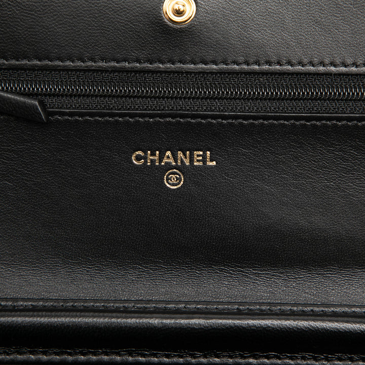 CC Matelassé Wallet on Chain Cuir d'agneau Noir