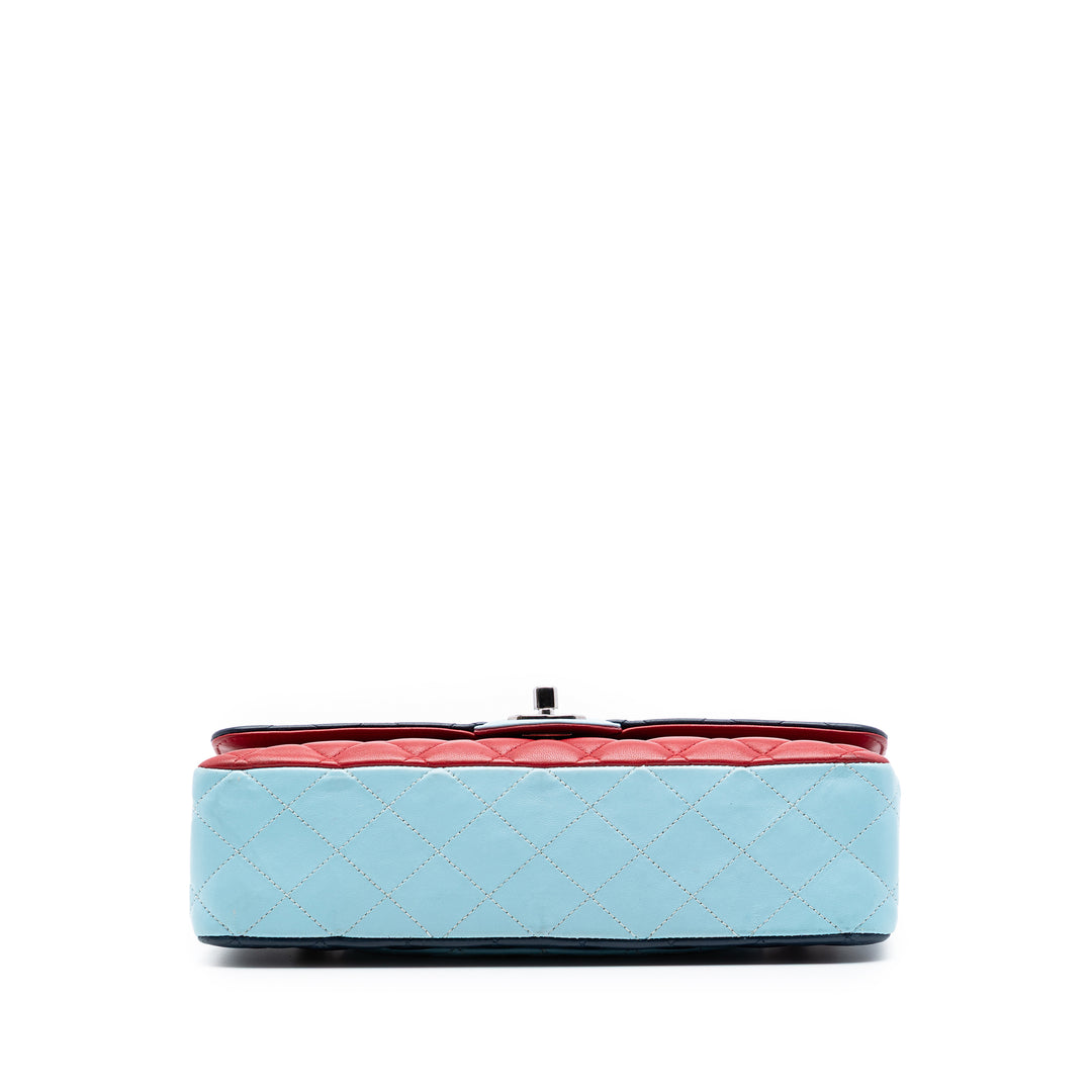 Chanel Medium Classic Tricolor Cuir d’agneau Double rabat