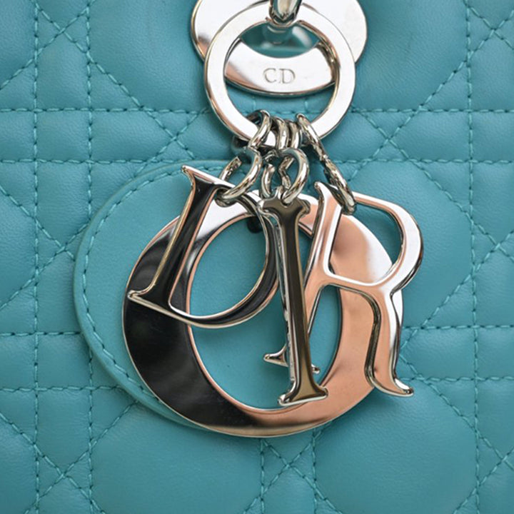 Dior Medium Cuir d’agneau Cannage Lady Dior