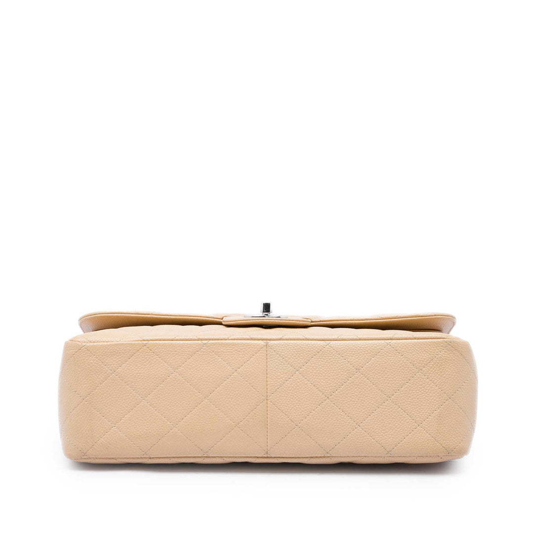 Chanel Classic Double rabat Jumbo Cuir caviar Beige – vue 3 – GABY PARIS
