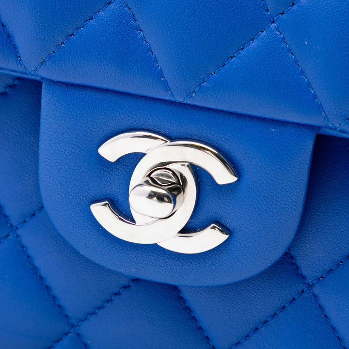 Chanel Small Classic Cuir d’agneau Double rabat