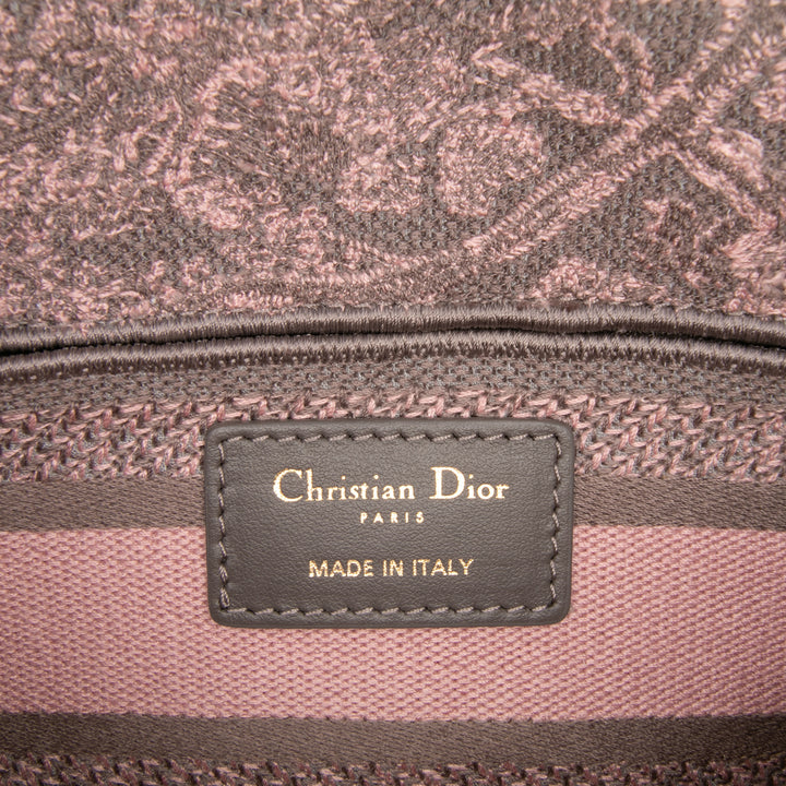 Dior Medium Toile Embroidered Toile De Jouy Lady D Joy Sac cartable Rose – GABY PARIS Authentique