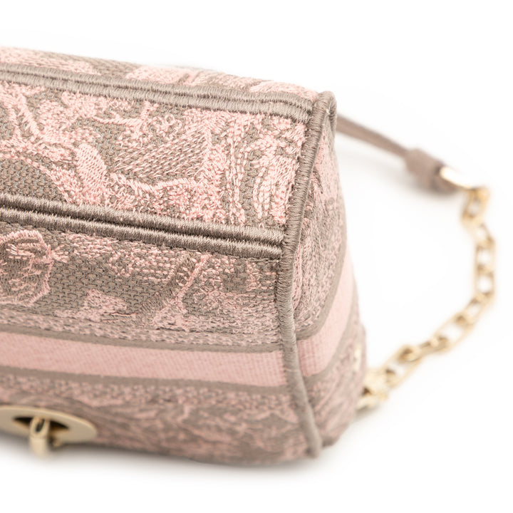 Dior Medium Toile Embroidered Toile De Jouy Lady D Joy Sac cartable Rose – GABY PARIS Authentique
