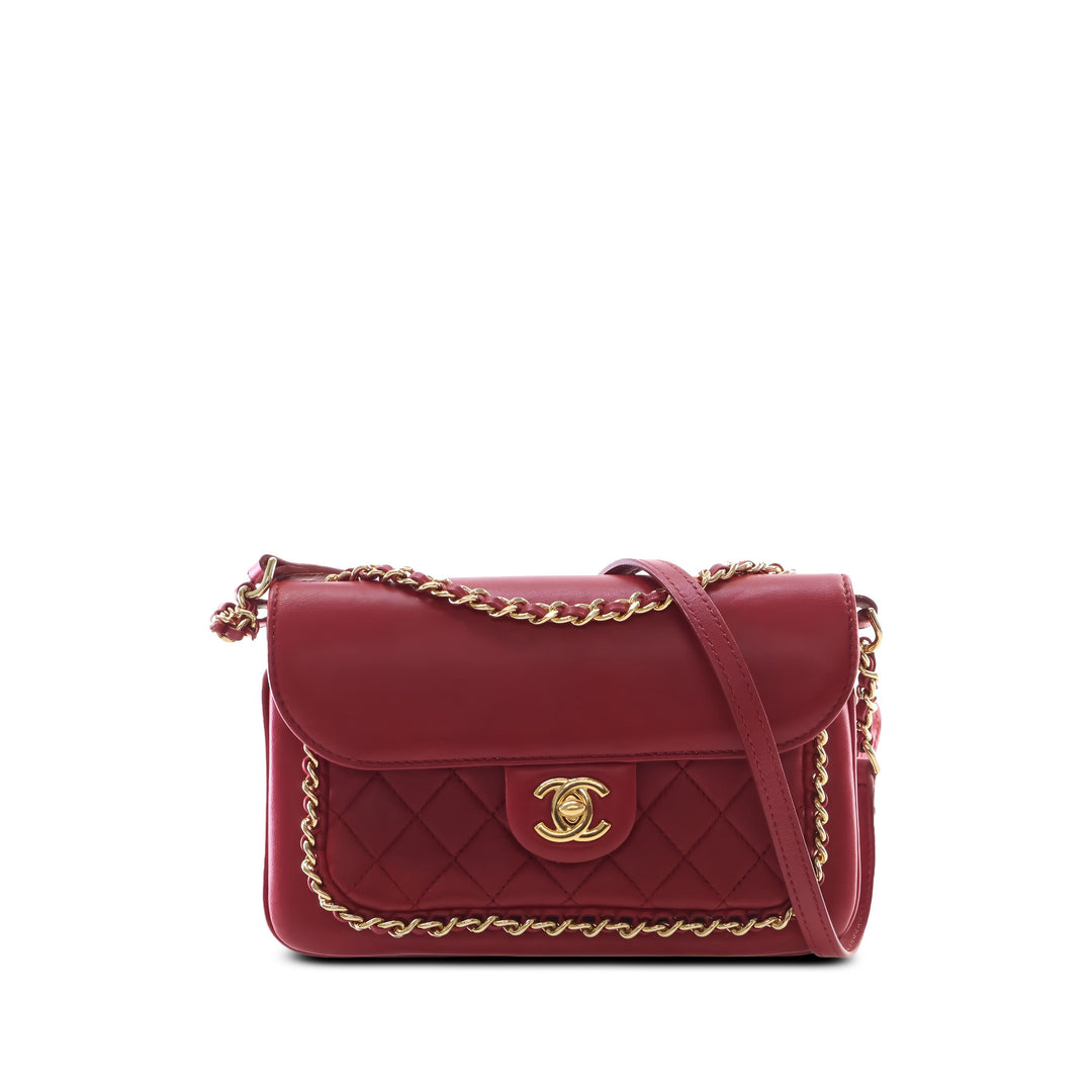 Chanel Sac à main Matelassé CC Unchained à rabat Petit Cuir d'agneau Rouge – vue principale – GABY PARIS