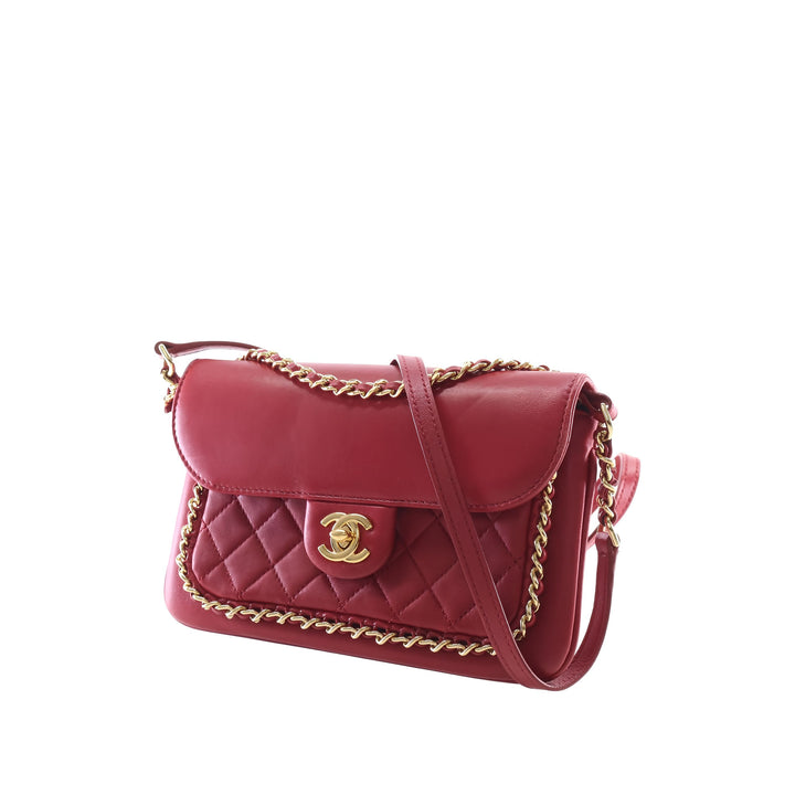 Chanel Sac à main Matelassé CC Unchained à rabat Petit Cuir d'agneau Rouge – vue 13 – GABY PARIS