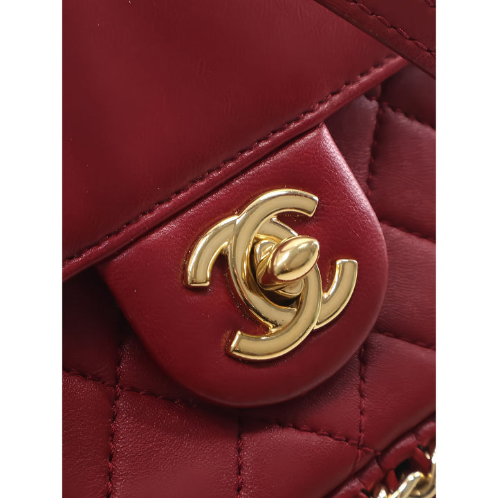 Chanel Sac à main Matelassé CC Unchained à rabat Petit Cuir d'agneau Rouge – vue 5 – GABY PARIS