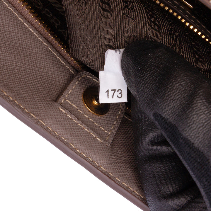 Small Saffiano Lux Galleria Satchel Brown - Gaby Paris